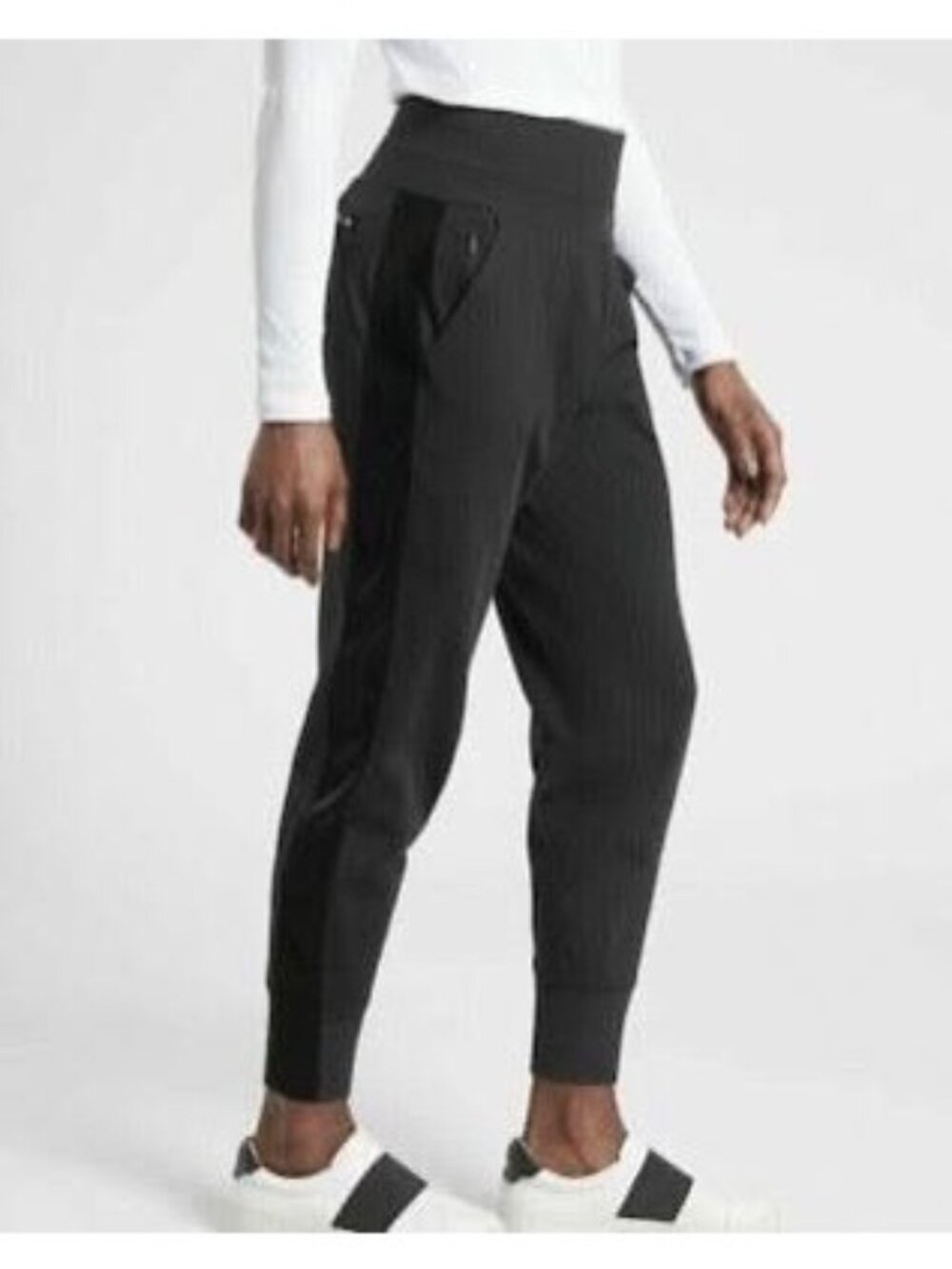 Athleta Venice Jogger Velvet Stripe Small Black Pockets Travel Athleisure EUC